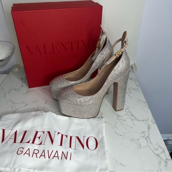 Valentino Garavani Tan-Go Pump with Crystals 155mm Size IT 41/ US 11 - Picture 10 of 12